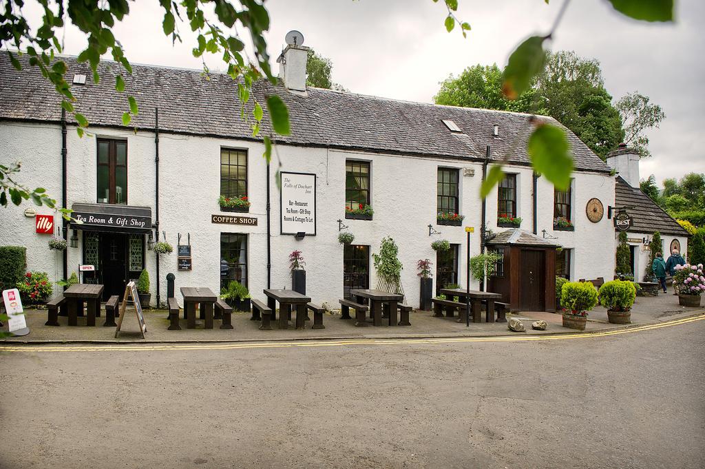 The Falls Of Dochart Inn Killin Eksteriør bilde